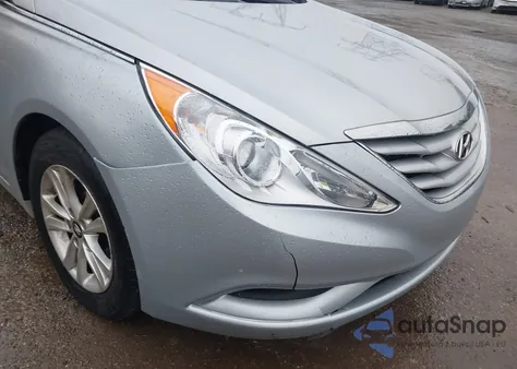 2013 Hyundai Sonata Gls from USA, damaged, VIN 5NPEB4AC0DH711724